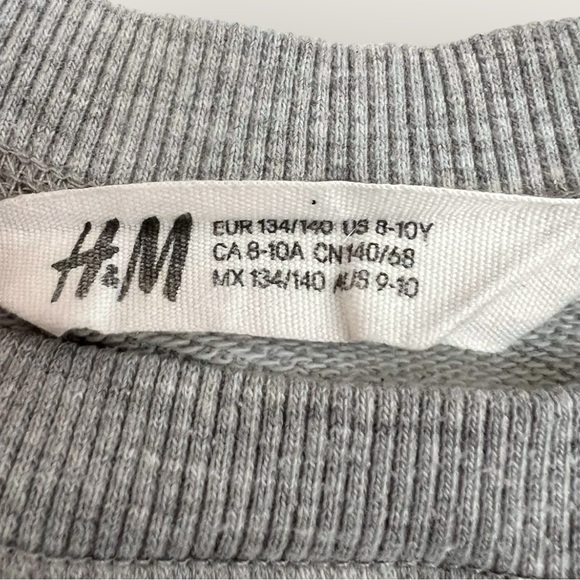 H&M Gamer Sequin Reversible Kids Sweatshirt Size 8-10 - Picture 3 of 6